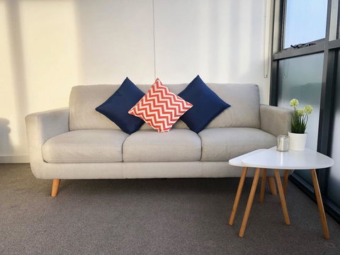 CENTRAL ESCAPE 2 BEDROOM @ ADELAIDE CBD - Who Is Search 4