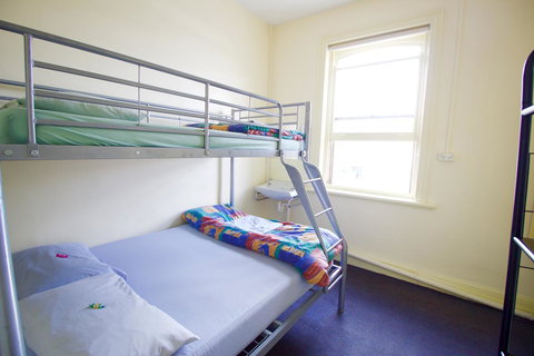 Backpack Oz - Who Is Search 21