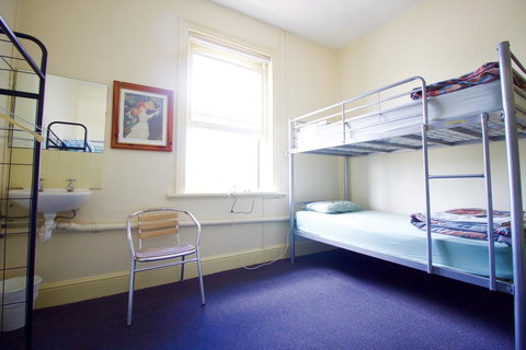 Backpack Oz - Who Is Search 39