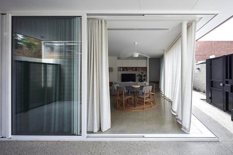 Swainson On Castle - Bet 4u 10