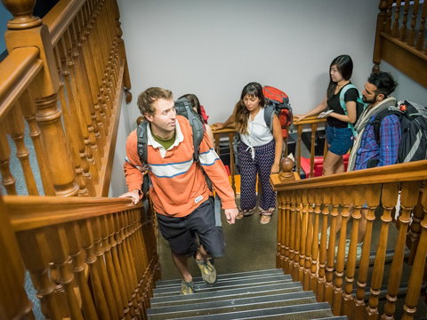 Blue Galah International Backpackers Hostel - Who Is Search 19