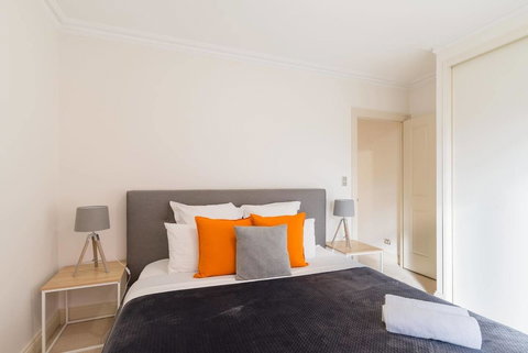 One Bedroom In Adelaideâ€™s East End FREE WIFI*Netflix*Parking - Bet 4u 4