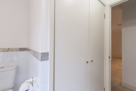 One Bedroom In Adelaideâ€™s East End FREE WIFI*Netflix*Parking - Bet 4u 20