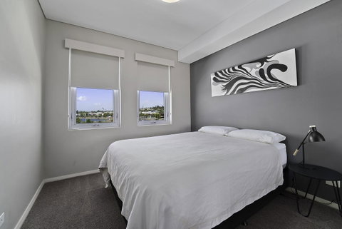 Luxury Suite Bunbury - Lawyer Find 13