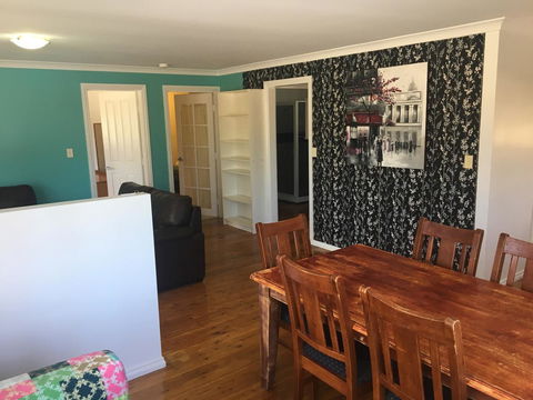 Esperance Central Accommodation - Lawyer Find 33