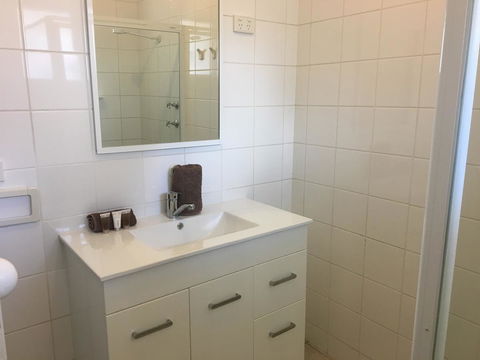 Esperance Central Accommodation - Lawyer Find 10