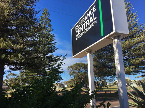 Esperance Central Accommodation - Lawyer Find 28