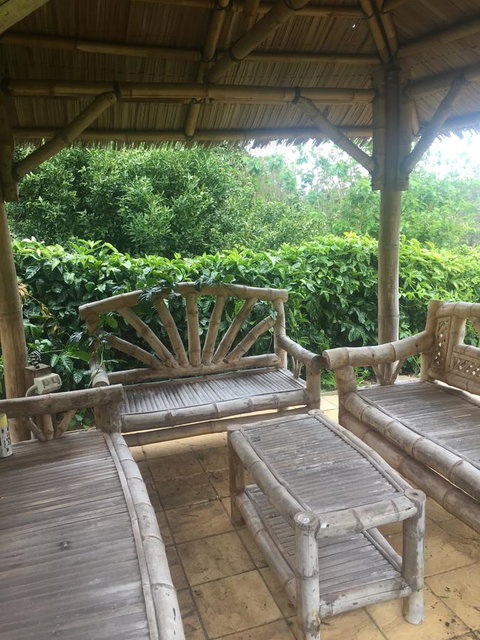 Bright & Beautiful Home On The Hills! - Bet 4u 26