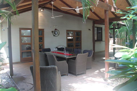 Beach House On Fox - Bet 4u 23