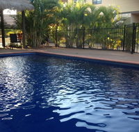 Breezes Apartments - Click Find