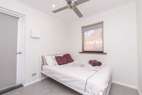 'Bindoon Valley Escape' Cottage - Click Find 4