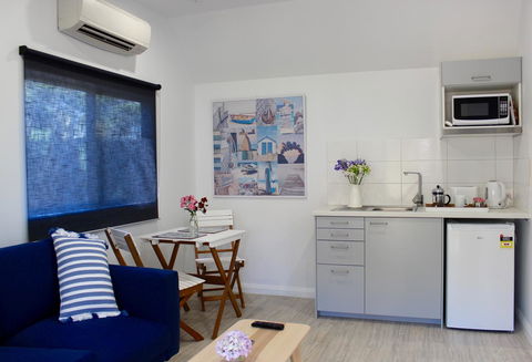 The Boulevard Garden Studio - Bet 4u 3