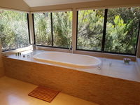 Jarrah Grove Forest Retreat