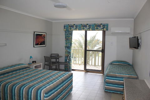 Ningaloo Coral Bay â€“ Bayview - Lawyer Find 15