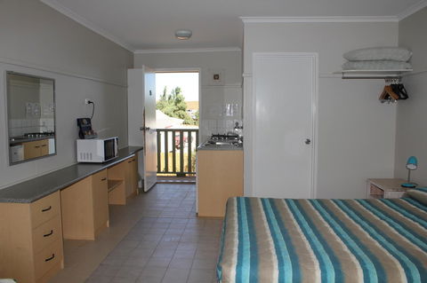 Ningaloo Coral Bay â€“ Bayview - Lawyer Find 23