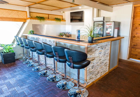 Hospitality Carnarvon, SureStay By Best Western - Lawyer Find 22