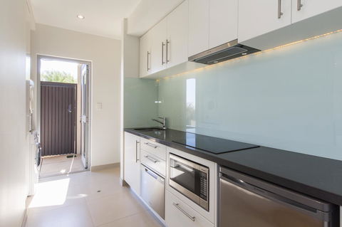 Aquatic Visions Luxury Apartments - Bet 4u 20