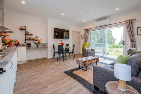 Erriba House - DBD 6