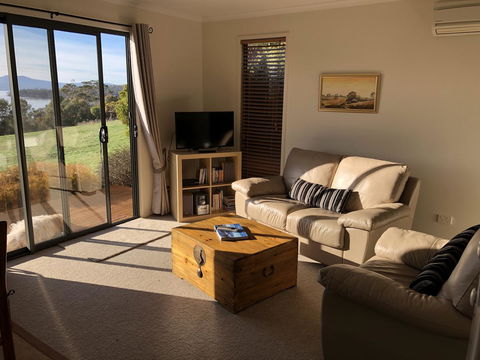 Convict Beach House - Click Find 10