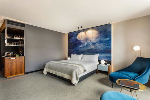 MACq 01 Hotel - Click Find 15