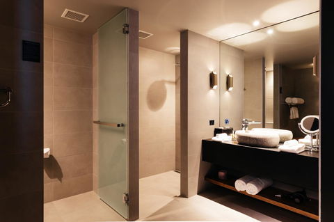 MACq 01 Hotel - Click Find 2