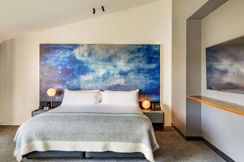 MACq 01 Hotel - Click Find 25