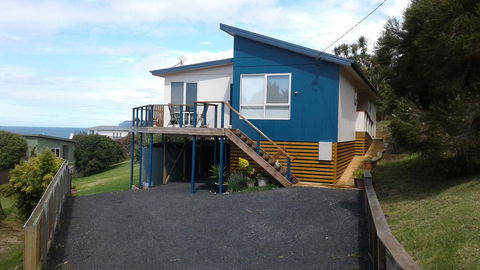 Seascape Beach House - Click Find 16