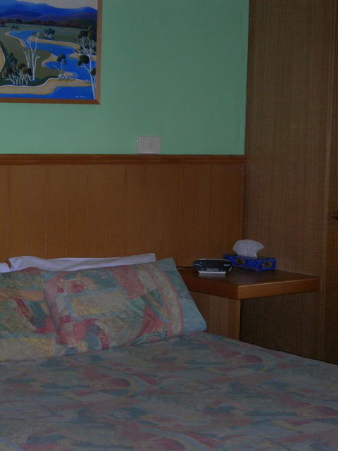 Platypus Park Country Retreat - Click Find 34
