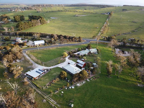 Platypus Park Country Retreat - Click Find 4