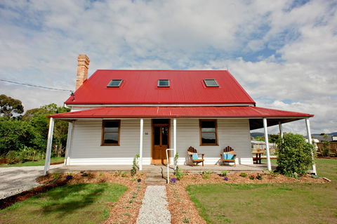 The Holiday Home People - DBD 18