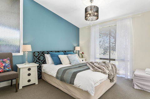 Birch Lane - Click Find 12