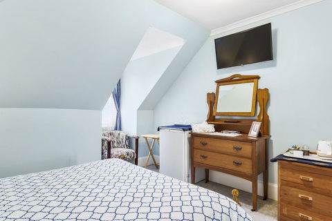 Cambridge House Bed & Breakfast - Click Find 19