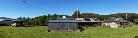 Quamby Pines Chalet - Click Find 18