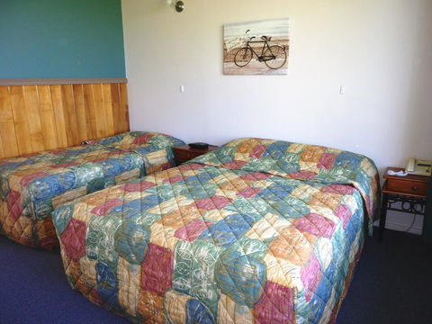 Mountain View Country Inn - Click Find 25