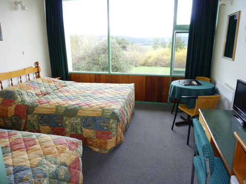 Mountain View Country Inn - Click Find 22