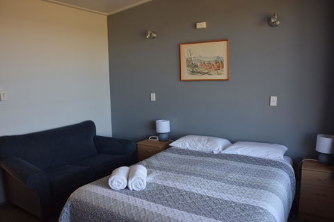 Mountain View Country Inn - Click Find 1