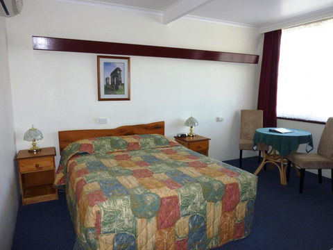 Mountain View Country Inn - Click Find 19