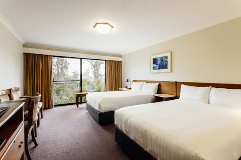 Cradle Mountain Hotel - Click Find 7