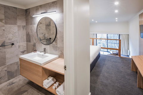 Cradle Mountain Hotel - Click Find 16