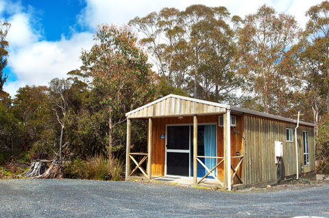 Discovery Parks â€“ Cradle Mountain - Click Find 41