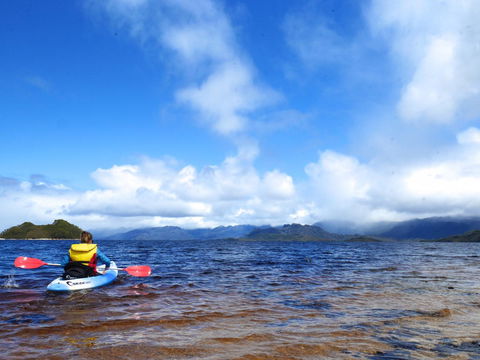 Pedder Wilderness Lodge - Click Find 11