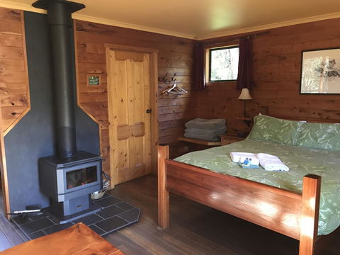 Cradle Mountain Highlanders - Click Find 21