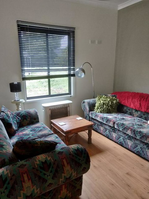 Wanderlust Cottage - Bridge Guide 12