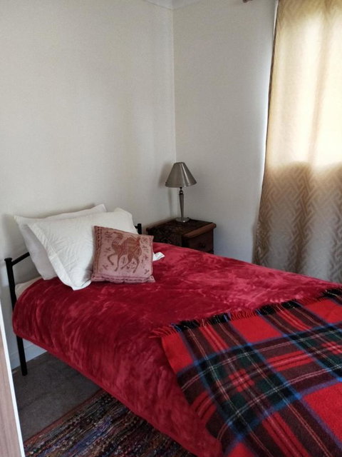 Wanderlust Cottage - Bridge Guide 8