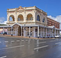 The Empire Hotel - Click Find