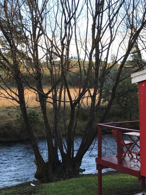 Platypus Playground Riverside Cottage - Click Find 7