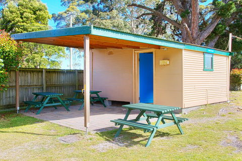 Strahan Beach Tourist Park - Click Find 14