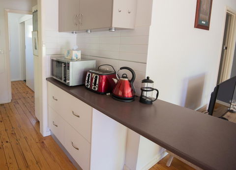 Flora Hill Creek Views - Bridge Guide 12