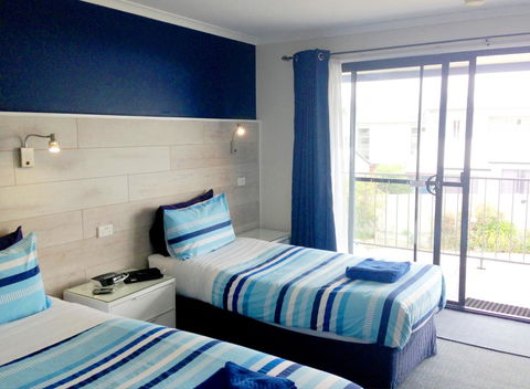 Apollo Bay Waterfront Motor Inn - Bridge Guide 31