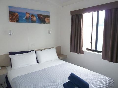 Apollo Bay Waterfront Motor Inn - Bridge Guide 13